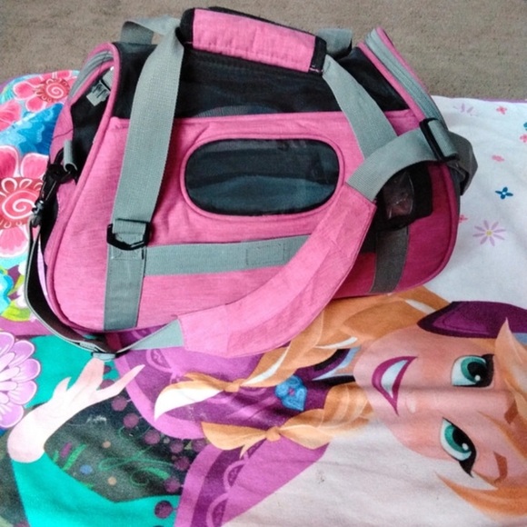 Pet Carrier - Picture 4 of 5